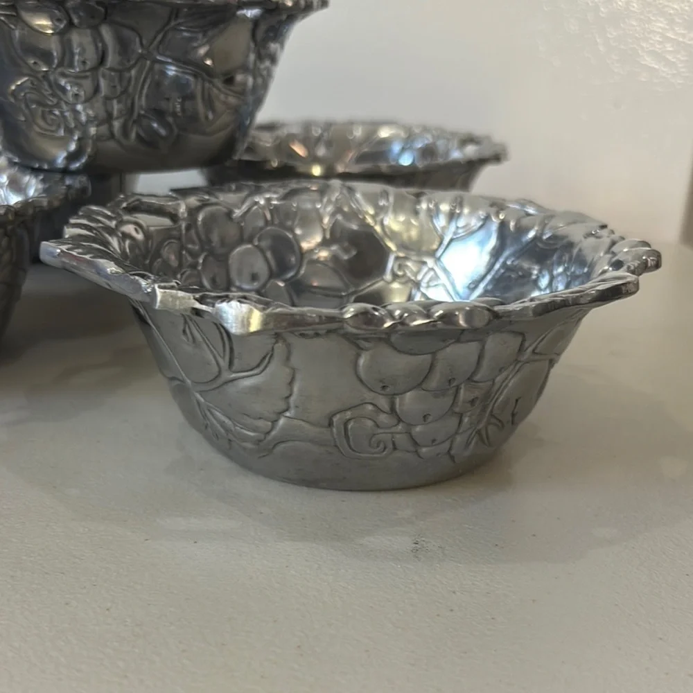 Arthur Court serving bowls - Picture 2 of 3